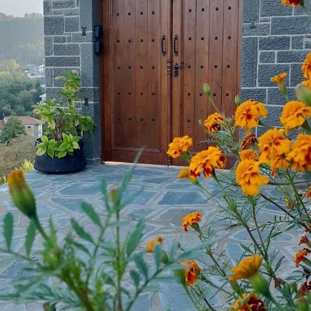 Point Of View 2 Apartment Pramanta Luaran gambar
