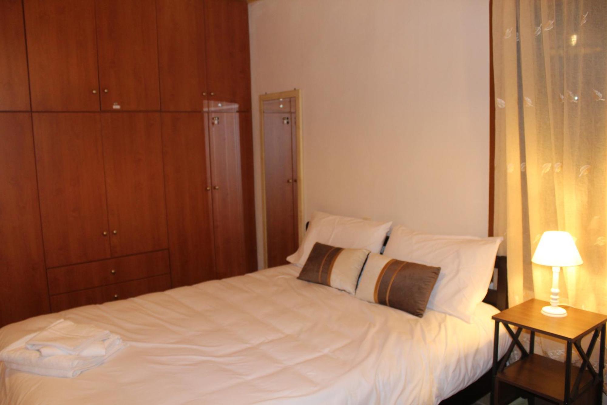 Point Of View 2 Apartment Pramanta Luaran gambar