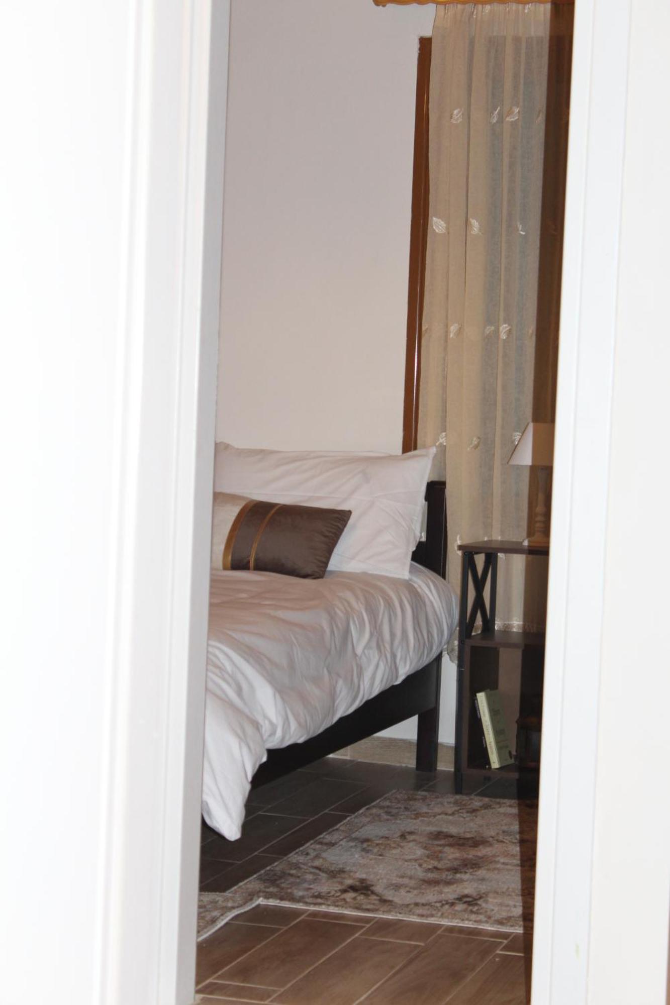 Point Of View 2 Apartment Pramanta Luaran gambar
