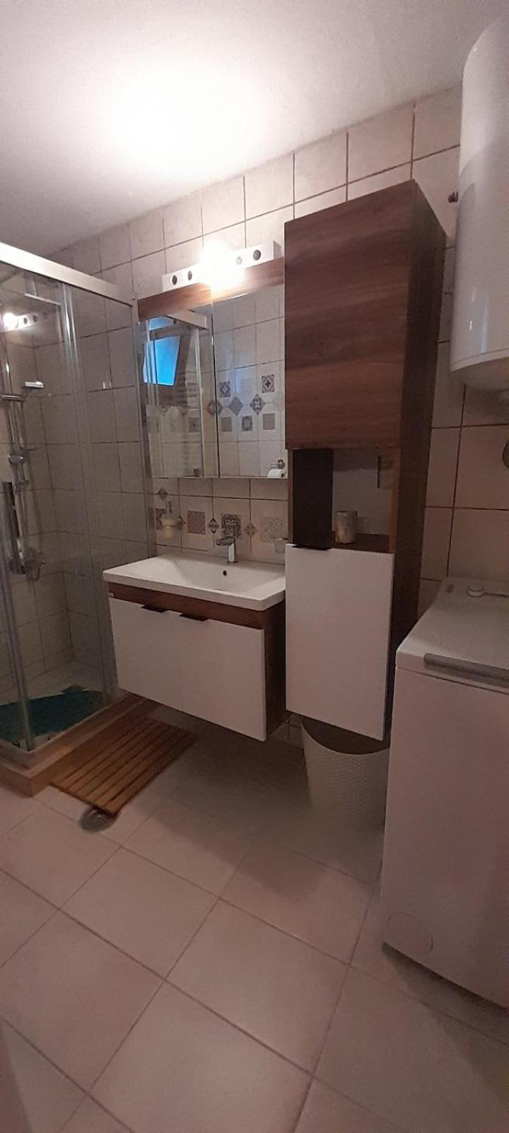 Point Of View 2 Apartment Pramanta Luaran gambar